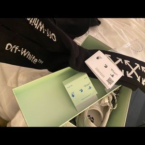 Authentic off-white socks